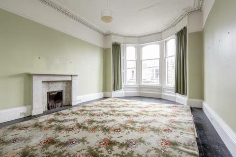 5 bedroom flat for sale, Moston Terrace, Edinburgh EH9