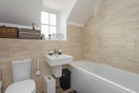 24 Sidney Grove, Herne Bay, CT6 5FE