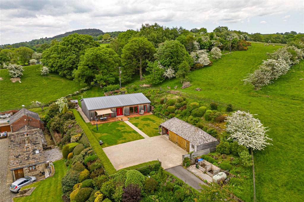 Glossop Road, Marple Bridge, SK6 3 bed bungalow for sale £1,000,000