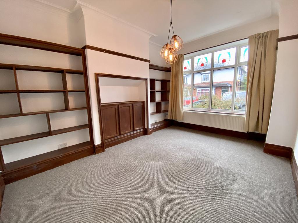 Veronica Road, Didsbury, Manchester, M20 4 bed semidetached house £1,850 pcm (£427 pw)