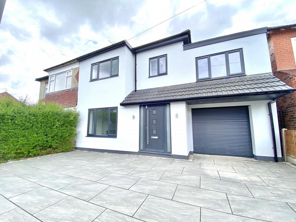 Montagu Road, Offerton, Stockport, SK2 4 bed semidetached house £1,600 pcm (£369 pw)