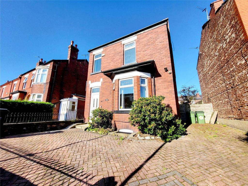Northgate Road, Edgeley, Stockport, SK3 4 bed detached house £1,700