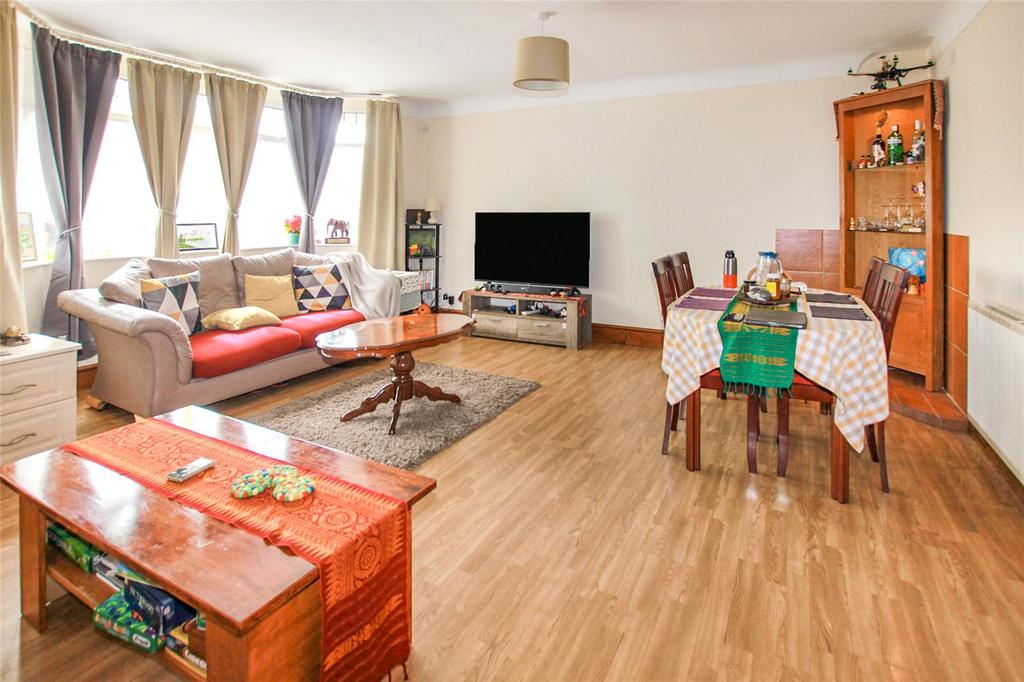 Caughall Road, Upton, Chester, Cheshire, CH2 2 bed bungalow for sale