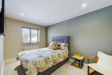 2 Worcester Close, St Helens, WA10 3XZ