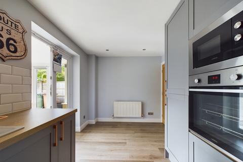 2 Worcester Close, St Helens, WA10 3XZ