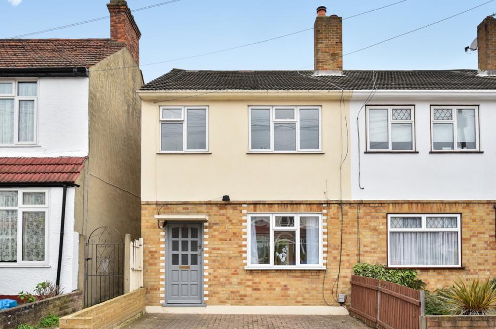 Suffield Road London SE20 3 bed house to rent £2,200 pcm (£508 pw)