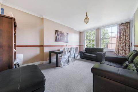 3 bedroom flat for sale, Circus Lodge, St. John's Wood