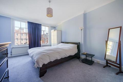 3 bedroom flat for sale, Circus Lodge, St. John's Wood