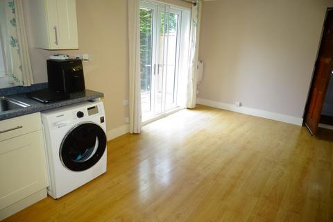 33 Shellfield Close, Staines-upon-thames, TW19 6BX
