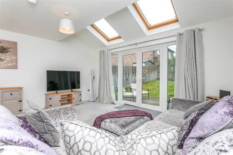 7 Beeston Grove, Clitheroe, BB7 2RF