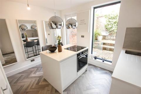 2 bedroom terraced house for sale - Greenway Street, Chester, Cheshire, CH4