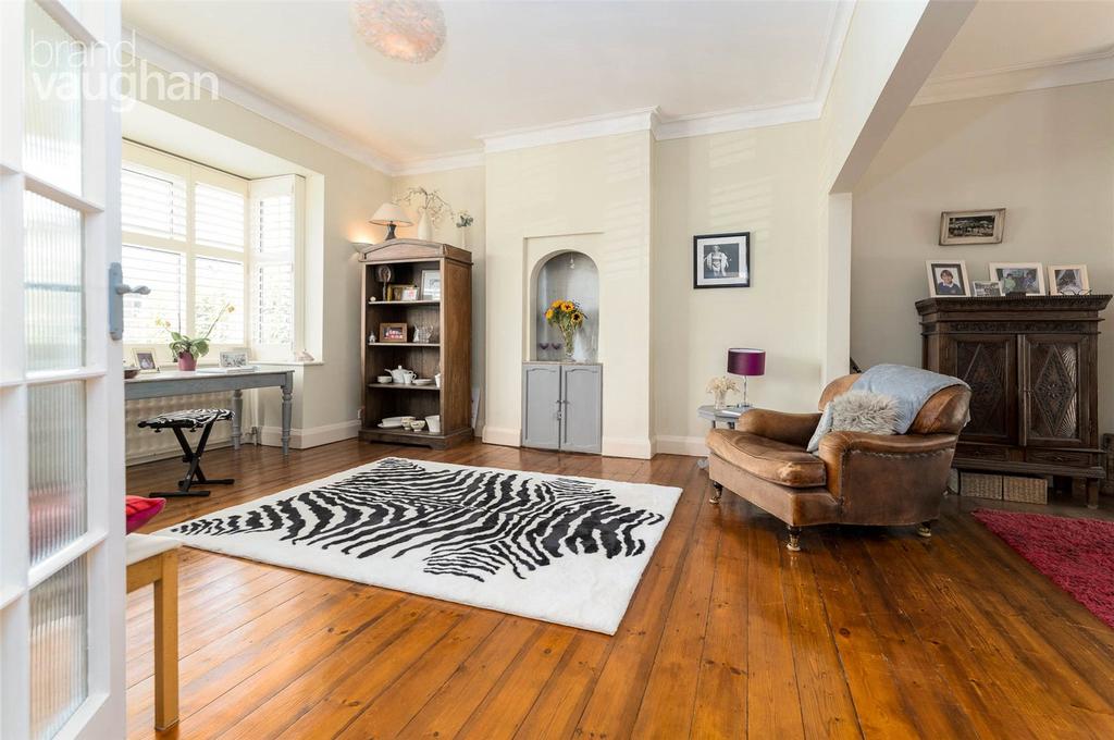 Road, Hove, East Sussex, BN3 4 bed detached house for sale £
