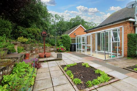 2 bedroom detached bungalow for sale, Angus Close, Thurnby, Leicester, LE7