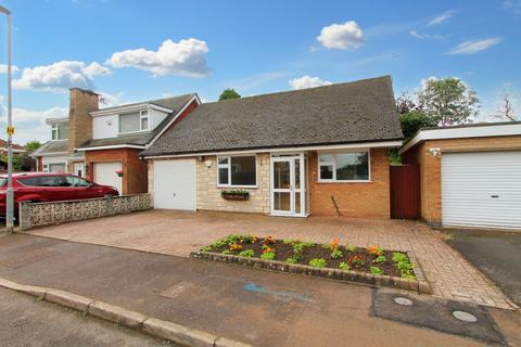 2 bedroom detached bungalow for sale, Angus Close, Thurnby, Leicester, LE7