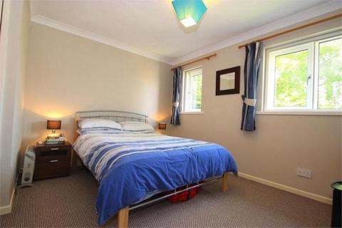 25 Tall Trees, Colnbrook, Slough, SL3 0JS