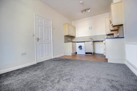 2 bedroom ground floor flat to rent, Alicia Close, Swindon SN25