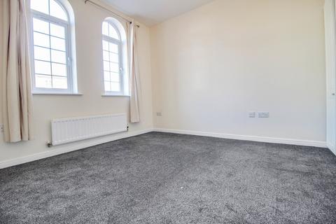 2 bedroom ground floor flat to rent, Alicia Close, Swindon SN25