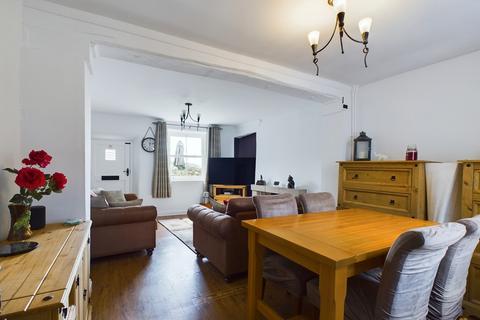 6 Bolehill Road, Bolehill, Matlock, DE4 4GQ