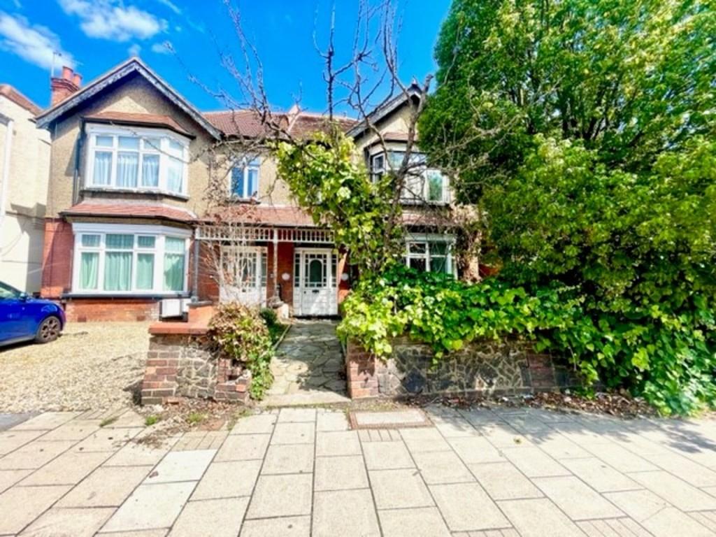 Harrow View, Harrow 2 bed ground floor flat for sale £350,000