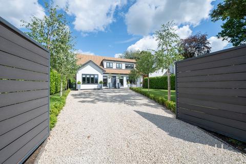 19a Ernest Road, Hornchurch, RM11 3JE