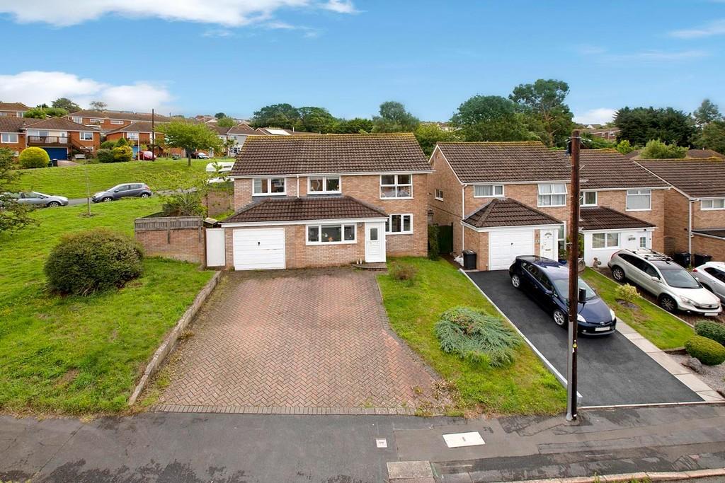 Howard Close, Teignmouth 5 bed detached house for sale £425,000