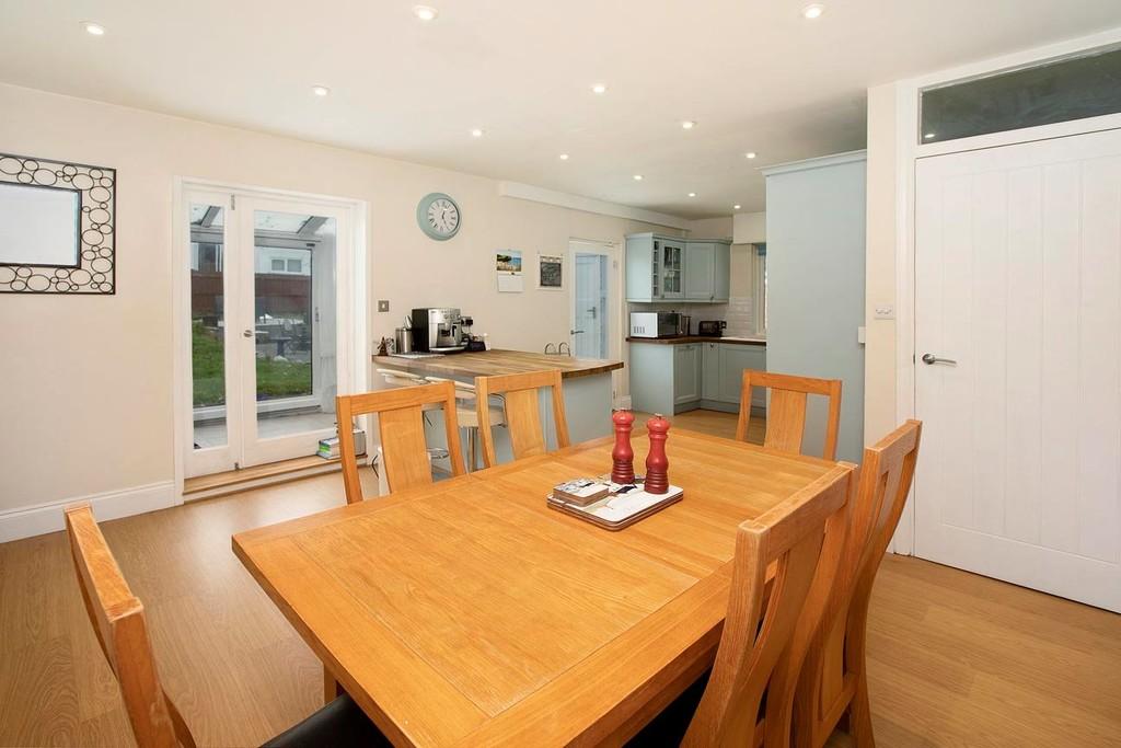 Newton Road, 5 bed semidetached house for sale £525,000