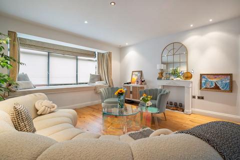 4 bedroom apartment for sale, Ridge Road, Childs Hill, London NW2