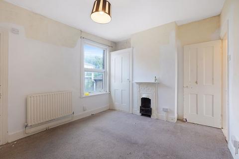 61 Upper Luton Road, Chatham, ME5 7BH