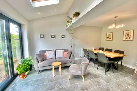 194 Blackberry Lane, Sutton Coldfield, B74 4JR