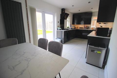 19 Harrison Road, Walsall, WS4 1AU