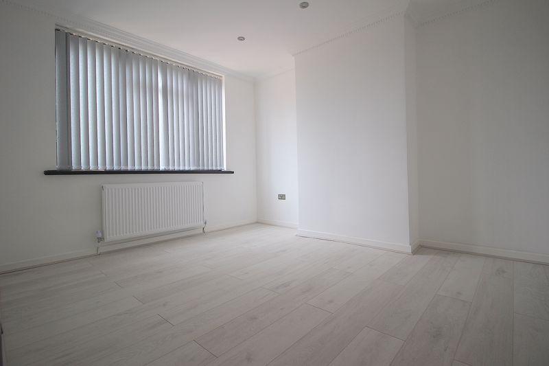 Cliveden Avenue, Aldridge 3 bed semidetached house £1,495 pcm (£345 pw)