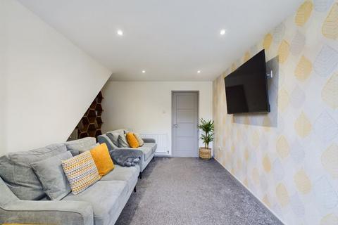 2 bedroom end of terrace house for sale - Birbeck Drive, Telford TF7