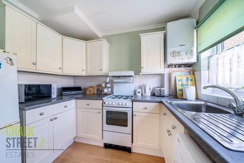 37 Northdown Road, Hornchurch, RM11 1NF