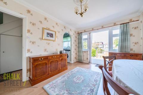 37 Northdown Road, Hornchurch, RM11 1NF