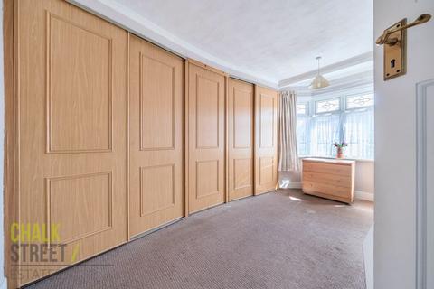 37 Northdown Road, Hornchurch, RM11 1NF