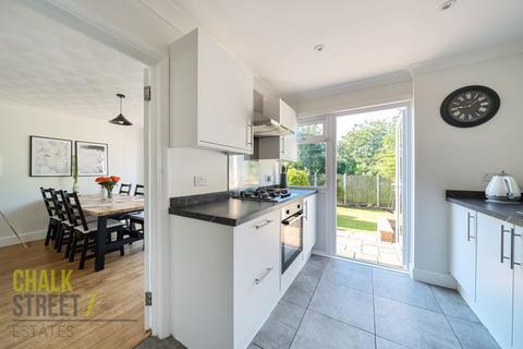 66 Berkeley Drive, Hornchurch, RM11 3PZ