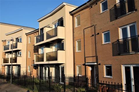 2 bedroom apartment to rent, Great Ground, Aylesbury HP18