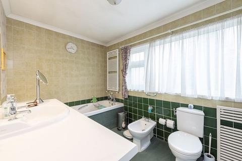 86 Wootton Drive, Hemel Hempstead, HP2 6LA