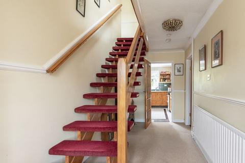 86 Wootton Drive, Hemel Hempstead, HP2 6LA
