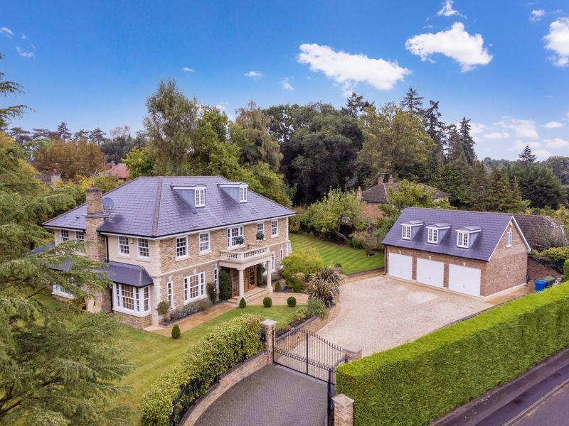 Greenways Drive, Sunningdale SL5 6 bed detached house for sale £2,750,000