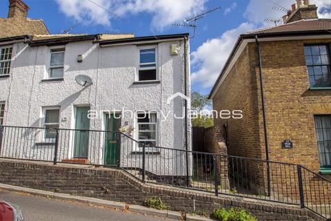 2 bedroom end of terrace house to rent, Star Hill, Dartford DA1