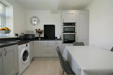 2 bedroom bungalow for sale, Parkside Avenue, Queensbury, Bradford, BD13