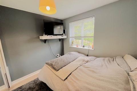 42 Spitfire Road, Sheffield, S13 7AD