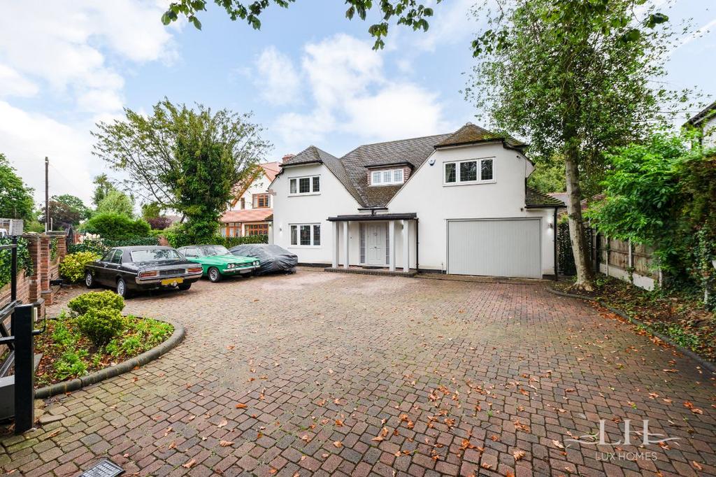 Elm Grove, Emerson Park 5 bed detached house for sale £1,800,000