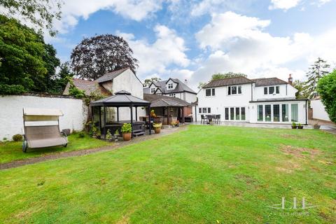 5 bedroom detached house for sale, Elm Grove, Emerson Park