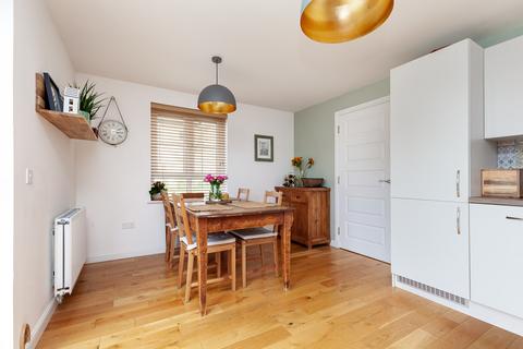 46 Adit Place, Edinburgh, EH17 8GA