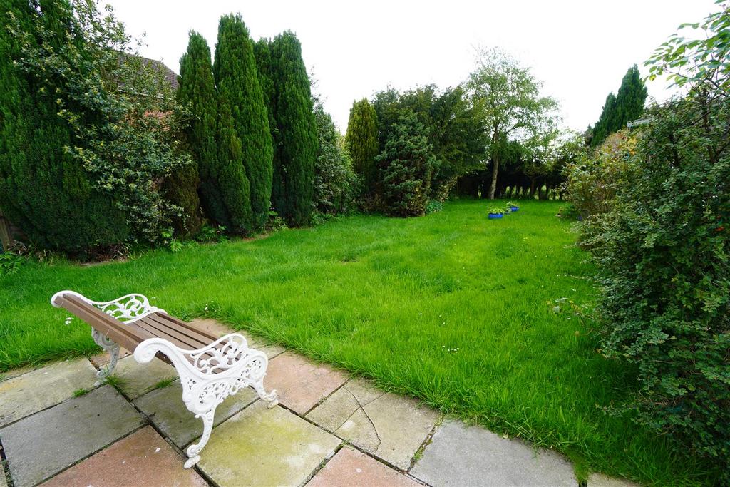 Sandholme Road, Gilberdyke, Brough 3 bed detached house for sale £345,000