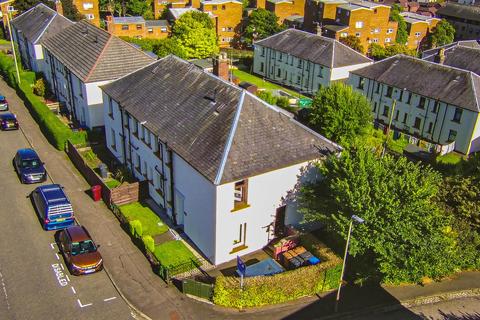 66 Kinghorne Road, Dundee, DD3 6PU