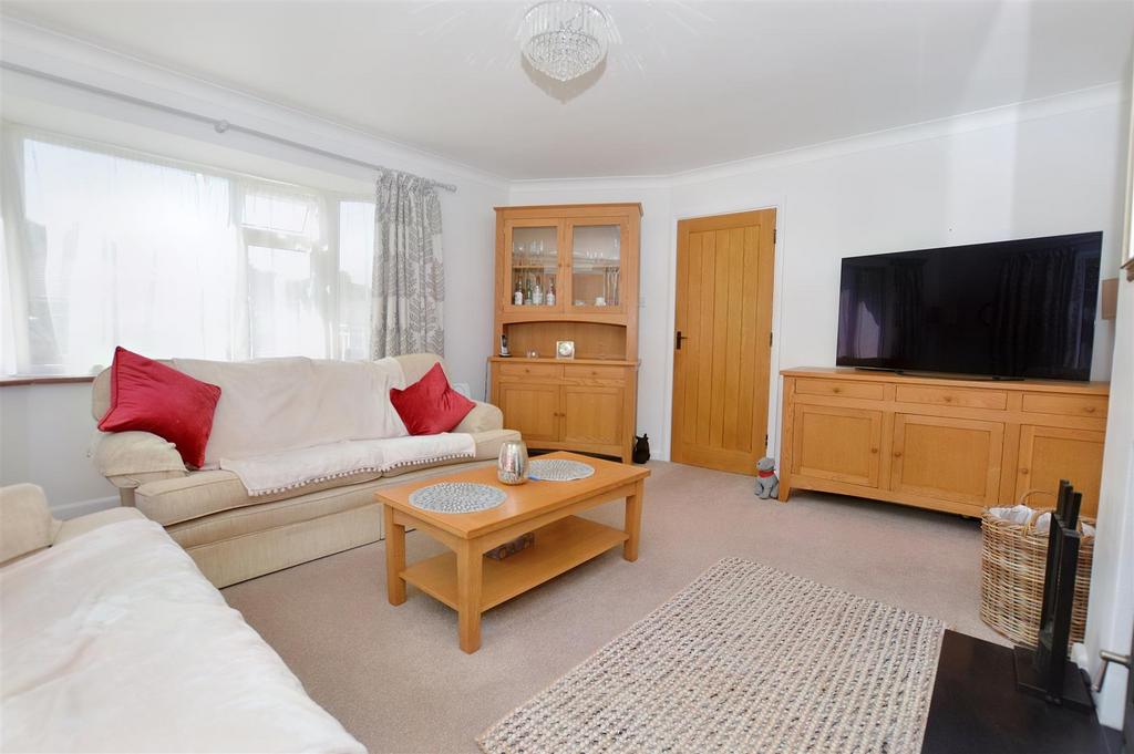 Renwick Park East, West Runton, Cromer 2 bed detached bungalow £475,000