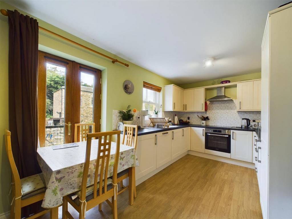 Thorngate Place, Barnard Castle 4 bed house for sale £280,000